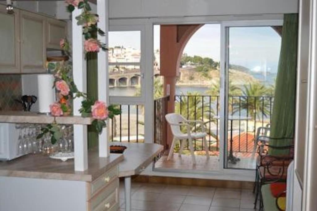 F2 Centre Front De Mer Vue Baie Parking Privatif Banyuls-sur-Mer Exterior photo